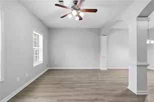 8642 Thomas Ln, Riverdale, GA 30274 - Photo 9