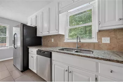 1675 Longwood Drive SW, Marietta, GA 30008 - Photo 17