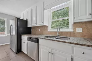 1675 Longwood Dr SW, Marietta, GA 30008 - Photo 3