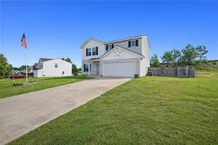 741 Riverside Dr NW, Calhoun, GA 30701 - Photo 3