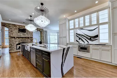 1390 Hillside Drive, Grayson, GA 30017 - Photo 13