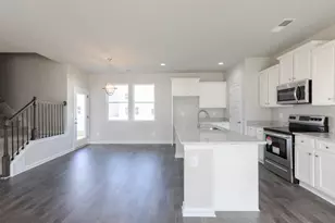 396 Crimson Feather Dr, Jefferson, GA 30549 - Photo 5