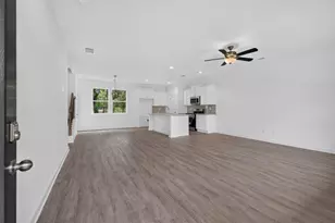 396 Crimson Feather Dr, Jefferson, GA 30549 - Photo 5