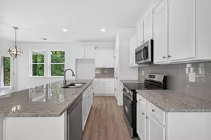 396 Crimson Feather Dr, Jefferson, GA 30549 - Photo 11