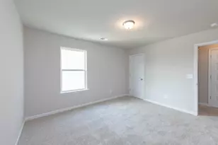 396 Crimson Feather Dr, Jefferson, GA 30549 - Photo 9