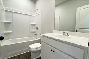 1475 Creekside Cir NW, Atlanta, GA 30318 - Photo 27