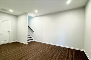 1475 Creekside Cir NW, Atlanta, GA 30318 - Photo 33