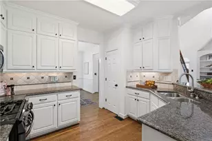 5145 Dorset Ln, Suwanee, GA 30024 - Photo 9