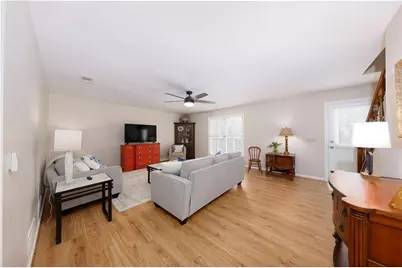 9135 Clearwater Road, Gainesville, GA 30506 - Photo 11