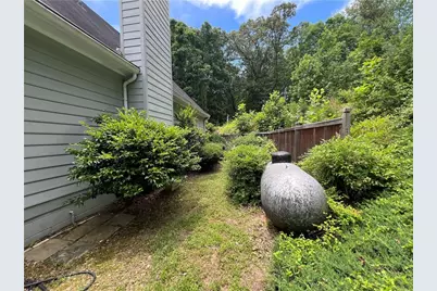9135 Clearwater Road, Gainesville, GA 30506 - Photo 35