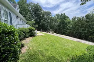 9135 Clearwater Rd, Gainesville, GA 30506 - Photo 37