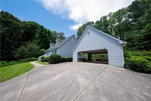 9135 Clearwater Rd, Gainesville, GA 30506 - Photo 3