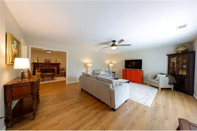 9135 Clearwater Road, Gainesville, GA 30506 - Photo 13