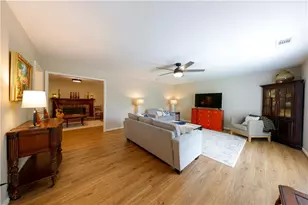 9135 Clearwater Rd, Gainesville, GA 30506 - Photo 13