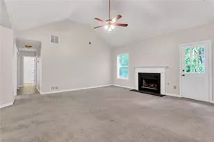 878 Grindstone Dr SW, Marietta, GA 30060 - Photo 5