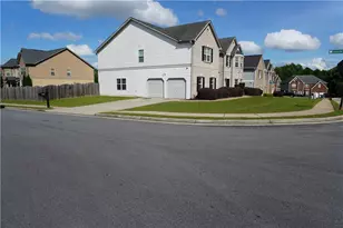 7985 Sandpoint Pl, Lithia Springs, GA 30122 - Photo 5