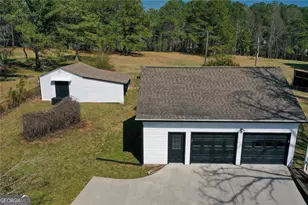 813 Sandy Creek Rd, Fayetteville, GA 30214 - Photo 9