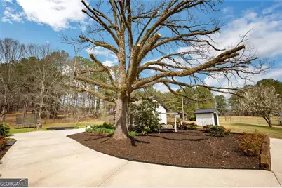 813 Sandy Creek Road, Fayetteville, GA 30214 - Photo 11