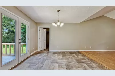 369 Oakland Drive SE, Calhoun, GA 30701 - Photo 13