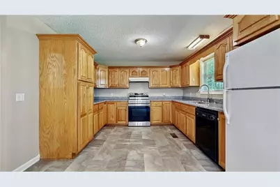 369 Oakland Drive SE, Calhoun, GA 30701 - Photo 11