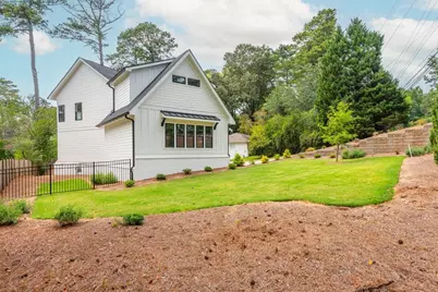 4056 Ashford Dunwoody Road NE, Brookhaven, GA 30319 - Photo 5