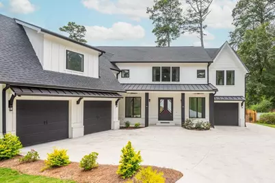 4056 Ashford Dunwoody Road NE, Brookhaven, GA 30319 - Photo 3