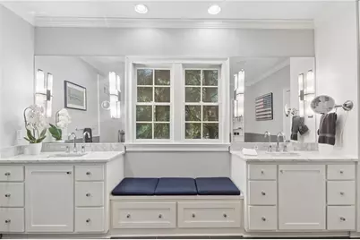4029 Emma Lane NE, Atlanta, GA 30342 - Photo 23