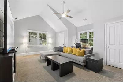 4029 Emma Lane NE, Atlanta, GA 30342 - Photo 31