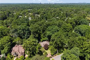 4590 Dudley Ln, Atlanta, GA 30327 - Photo 53