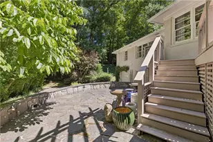 4590 Dudley Ln, Atlanta, GA 30327 - Photo 43