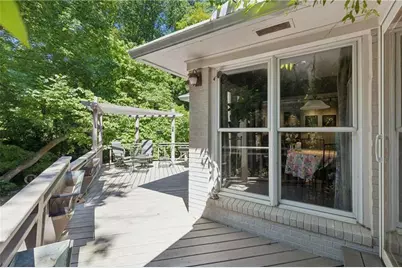 4590 Dudley Lane, Atlanta, GA 30327 - Photo 39
