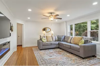 1730 Bridgeport Drive NE, Atlanta, GA 30329 - Photo 9