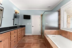 6277 Lakeview Dr, Buford, GA 30518 - Photo 25
