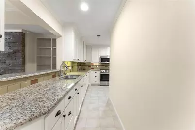 6277 Lakeview Drive, Buford, GA 30518 - Photo 39