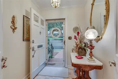 1826 Bedfordshire Court, Decatur, GA 30033 - Photo 3
