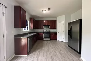 1335 Rocky Shoals Ln, Suwanee, GA 30024 - Photo 9