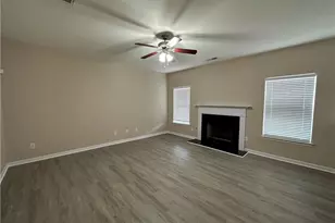 1335 Rocky Shoals Ln, Suwanee, GA 30024 - Photo 5