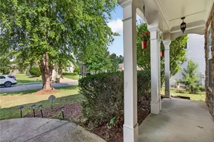 5135 Fieldgate Ridge Dr, Cumming, GA 30028 - Photo 3