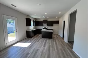 829 Oakmont Trce, Canton, GA 30114 - Photo 3