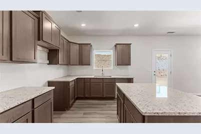 829 Oakmont Trace, Canton, GA 30114 - Photo 5