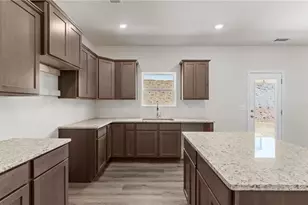 829 Oakmont Trce, Canton, GA 30114 - Photo 5