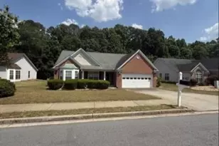 95 Saddlebrook Dr, Covington, GA 30016 - Photo 1