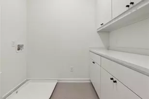 220 B Green St, Decatur, GA 30030 - Photo 43