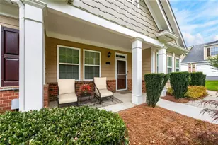 2711 Grapevine Cir, Cumming, GA 30041 - Photo 3