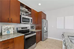 1264 Van Allen Mews NW, Atlanta, GA 30318 - Photo 15