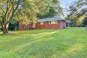 180 E Greenwood Dr, Carrollton, GA 30117 - Photo 1