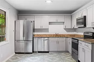 3677 Largo Ln SW, Atlanta, GA 30331 - Photo 3