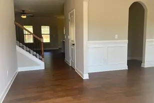 1006 Lakeview Oaks Ct, Grayson, GA 30017 - Photo 5