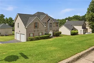 4217 Donna Way, Lithonia, GA 30038 - Photo 3