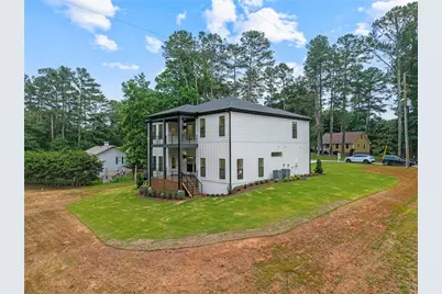 3634 Thompson Bend, Gainesville, GA 30506 - Photo 7